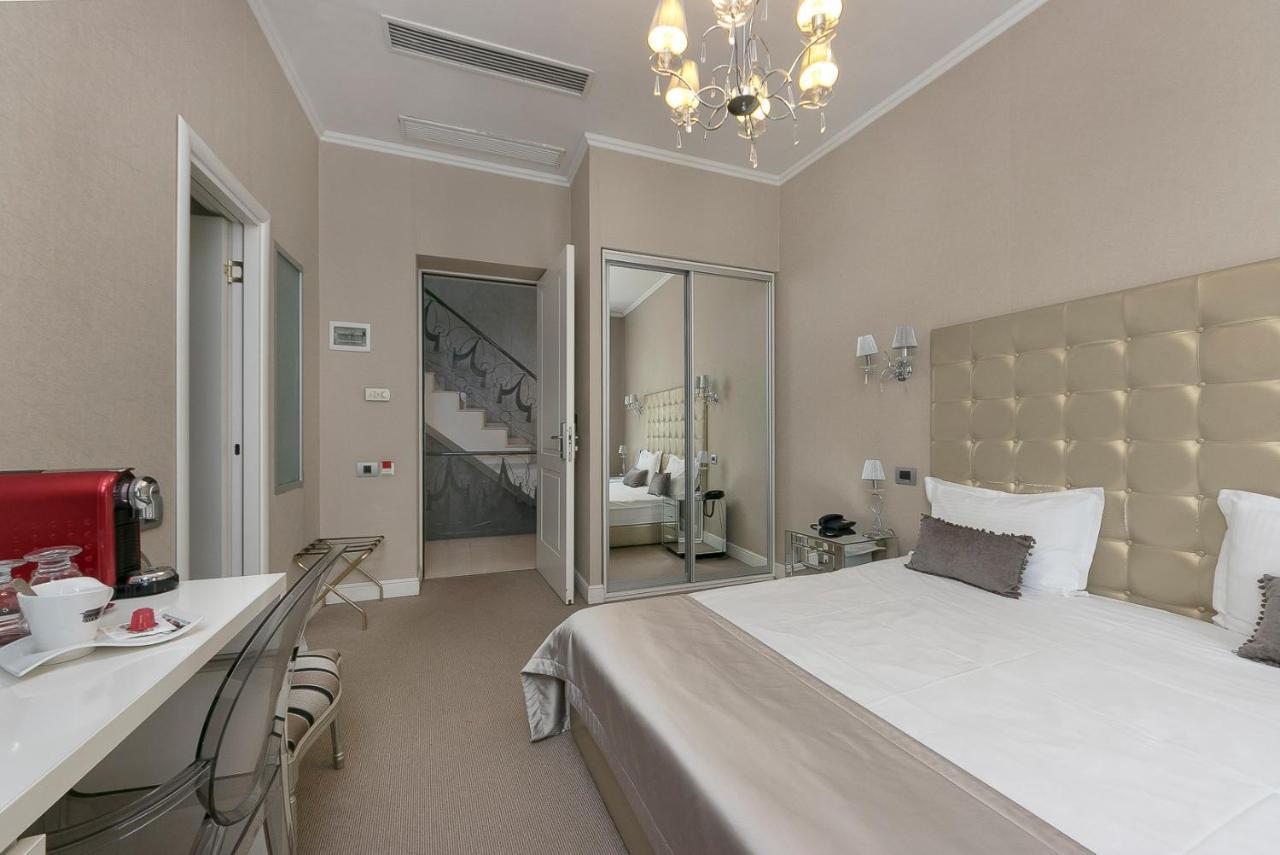 Hotel Boutique Vila Arte บูคาเรสต์ ภายนอก รูปภาพ